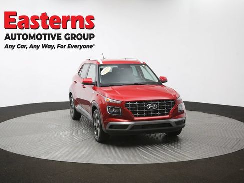 Used 2023 Hyundai Venue Limited FWD image 51