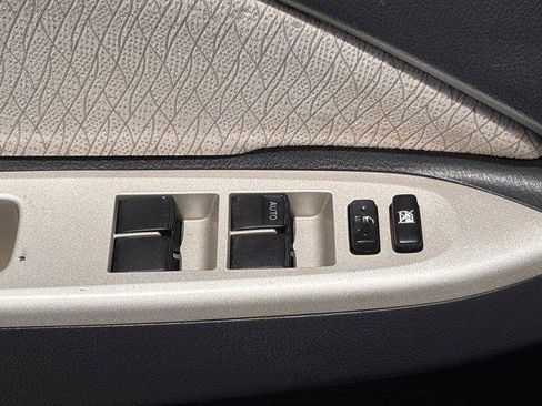 Used 2008 Toyota Yaris Sedan FWD image 18
