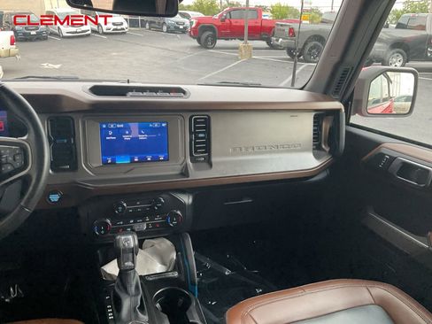 Used 2022 Ford Bronco Outer Banks image 14