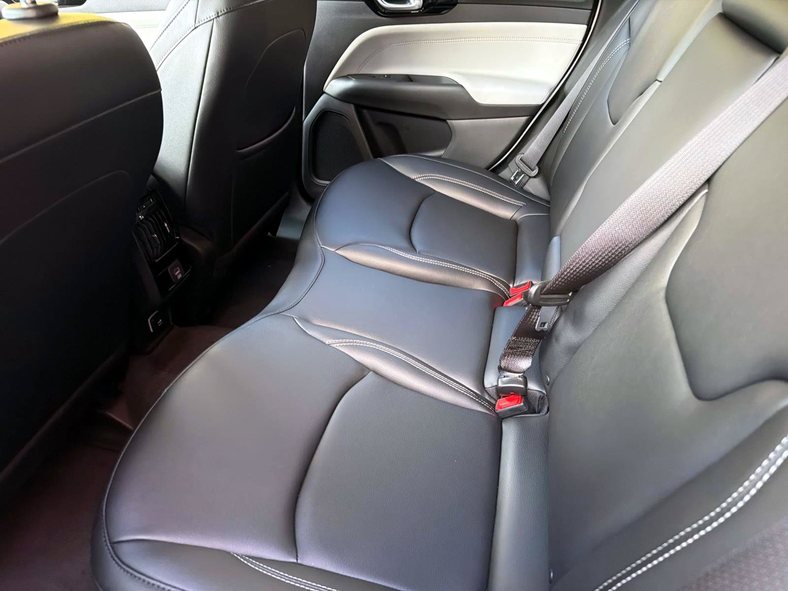 New 2026 Jeep Compass Limited AWD/4WD image 6