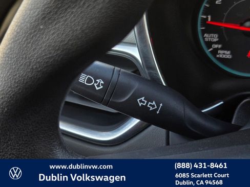 Used 2018 Chevrolet Equinox LS w/ LPO, Blackout Package image 21