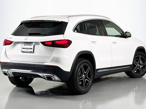 New 2026 Mercedes-Benz GLA 250 image 11