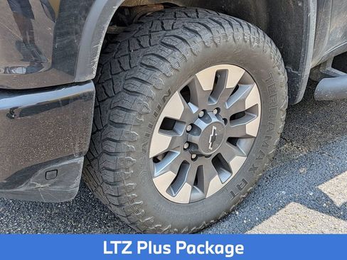 Used 2021 Chevrolet Silverado 2500 LTZ w/ Carhartt Edition AWD/4WD image 9