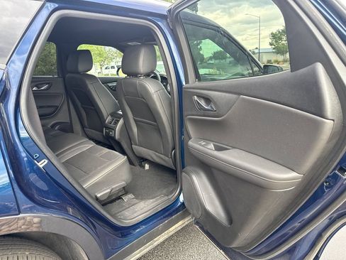 Used 2023 Chevrolet Blazer Premier AWD/4WD image 31