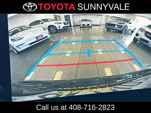 Used 2024 Toyota Corolla SE w/ Convenience Package FWD image 24