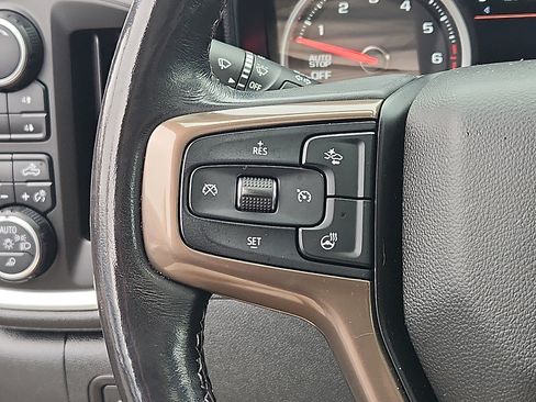 Used 2019 Chevrolet Silverado 1500 High Country w/ High Country Premium Package image 21