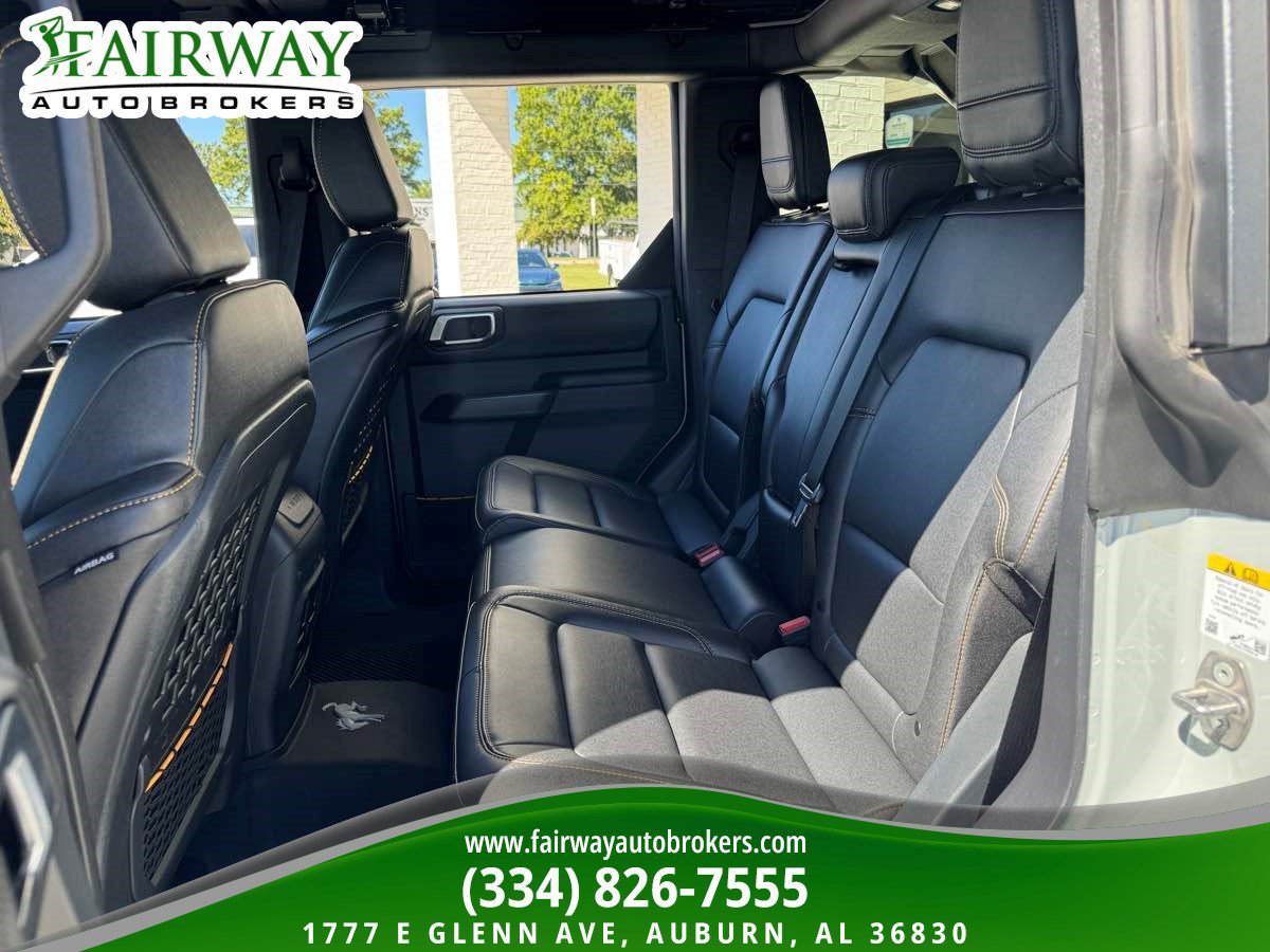 Used 2024 Ford Bronco Badlands AWD/4WD image 11