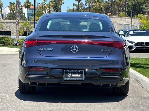 Used 2023 Mercedes-Benz EQS 580 4MATIC Sedan w/ Exclusive Trim Package image 4