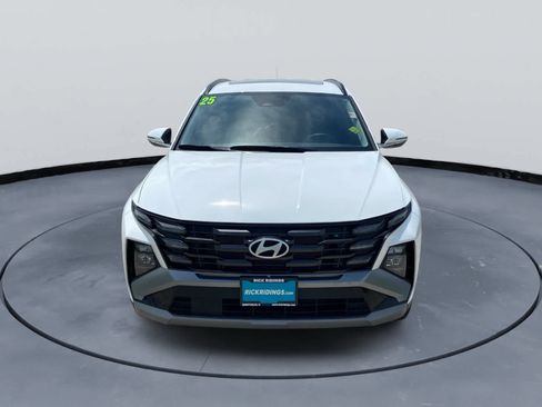 Used 2025 Hyundai Tucson SEL FWD image 12