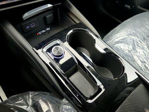 Used 2024 Buick Envision Preferred image 16