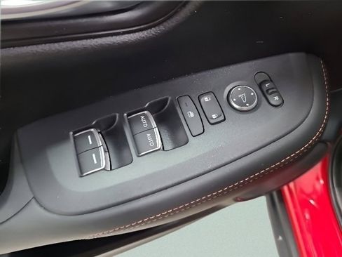 Certified 2024 Honda HR-V Sport image 23