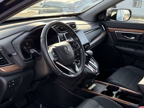 Used 2022 Honda CR-V Touring image 2
