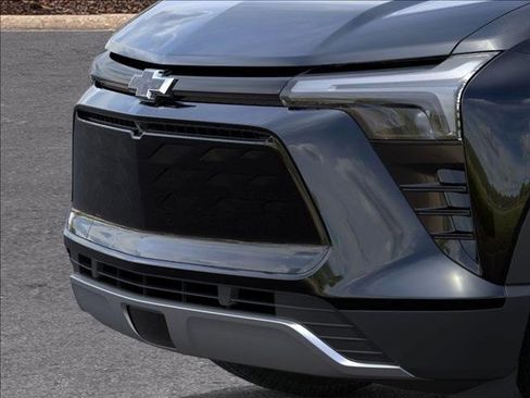 New 2026 Chevrolet Blazer EV LT image 13