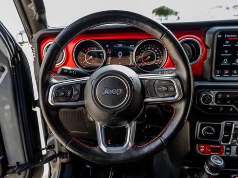 Used 2022 Jeep Gladiator Rubicon w/ LED Lighting Group image 18