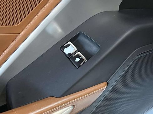 Used 2014 Chevrolet Corvette Stingray Convertible w/ 3LT Preferred Equipment Group RWD image 15
