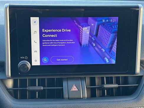 Used 2025 Toyota RAV4 XLE image 22