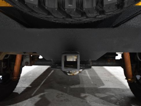 Used 2014 Jeep Wrangler Unlimited Sahara AWD/4WD image 13