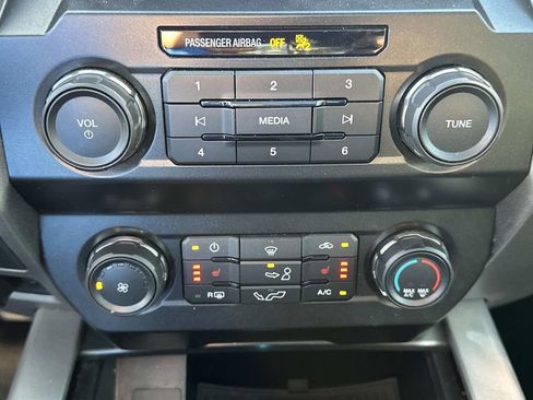 Used 2020 Ford F150 Raptor w/ Equipment Group 801A Mid image 31