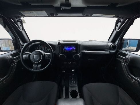 Used 2016 Jeep Wrangler Sport w/ Quick Order Package 24S AWD/4WD image 11