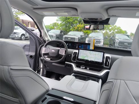 New 2026 Ford Expedition Max Platinum w/ Platinum Ultimate Package AWD/4WD image 25