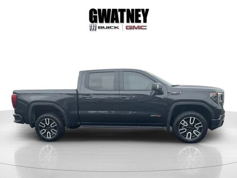 Used 2023 GMC Sierra 1500 AT4 w/ AT4 Premium Package AWD/4WD image 2