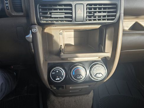 Used 2003 Honda CR-V LX image 15