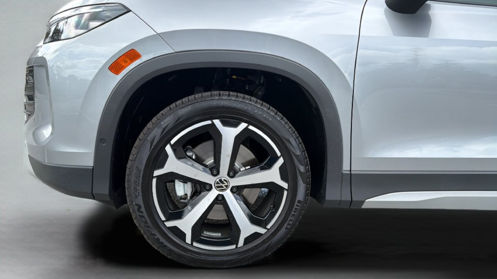 New 2026 Volkswagen Tiguan SE AWD/4WD image 37