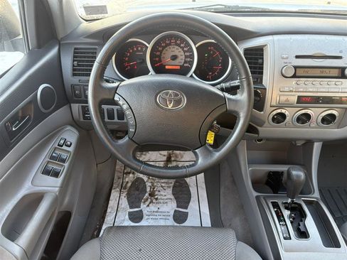 Used 2005 Toyota Tacoma 4x4 Double Cab image 26