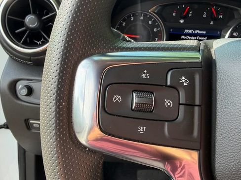 Used 2025 Chevrolet Blazer LT FWD image 14