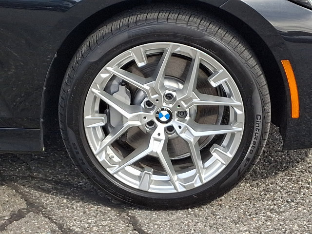 Used 2026 BMW 330i xDrive Sedan w/ Premium Package AWD/4WD image 28