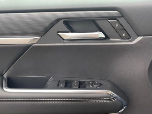 New 2026 GMC Acadia Elevation image 19