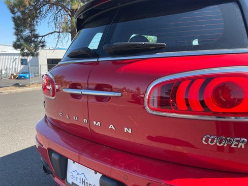 Used 2017 MINI Cooper Clubman ALL4 AWD/4WD image 14