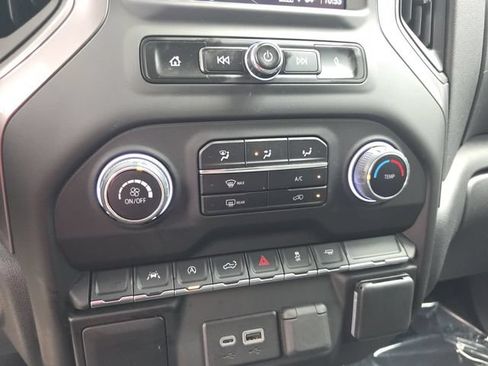Used 2023 Chevrolet Silverado 1500 Custom RWD image 24