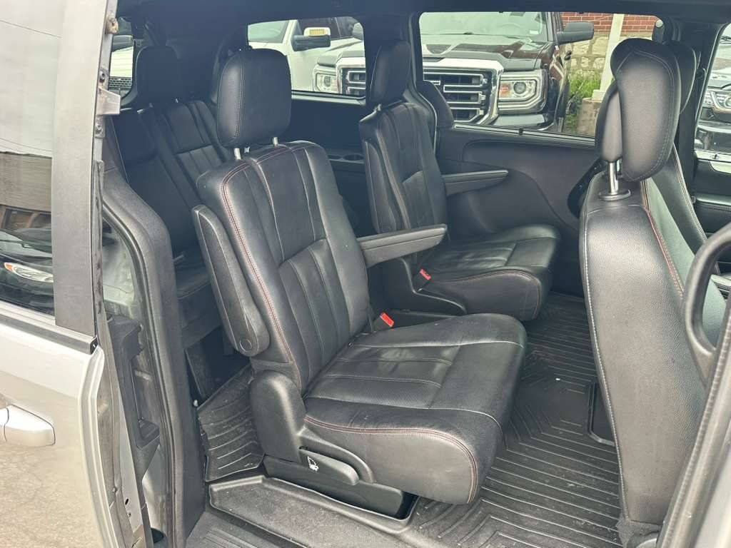 Used 2018 Dodge Grand Caravan GT FWD image 25