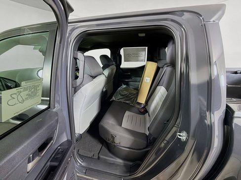 New 2026 Toyota Tacoma TRD Off-Road AWD/4WD image 17