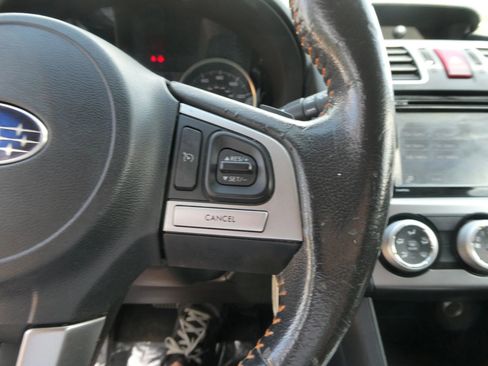 Used 2016 Subaru Crosstrek 2.0i Premium AWD/4WD image 18