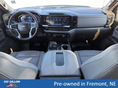 Certified 2022 Chevrolet Silverado 1500 LTZ w/ Technology Package AWD/4WD image 9