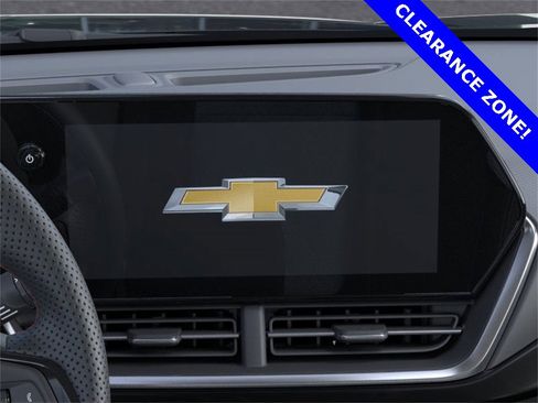 New 2025 Chevrolet Trax RS w/ Sunroof Package image 20