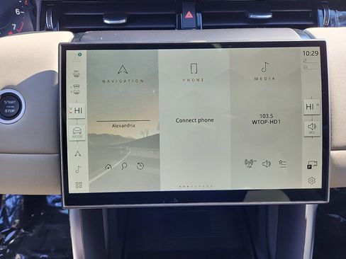 Certified 2025 Land Rover Discovery Sport S image 17