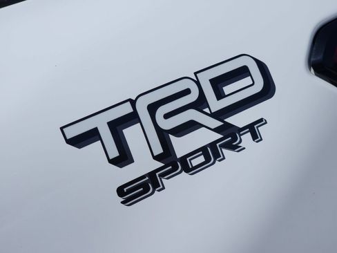 Used 2025 Toyota Tacoma TRD Sport AWD/4WD image 13