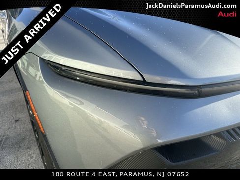 Used 2025 Chevrolet Equinox EV RS image 7