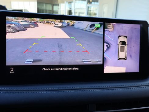 Certified 2023 INFINITI QX60 Luxe w/ Performance Audio Package image 4