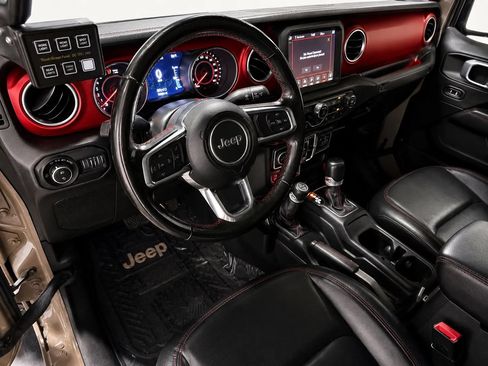 Used 2020 Jeep Gladiator Rubicon AWD/4WD image 9