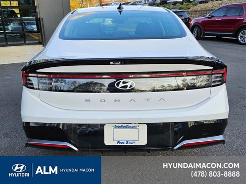 New 2026 Hyundai Sonata SEL image 7