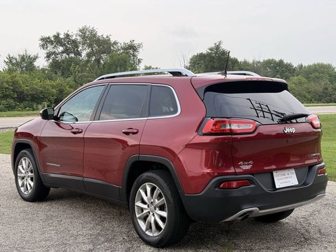Used 2016 Jeep Cherokee Limited AWD/4WD image 3