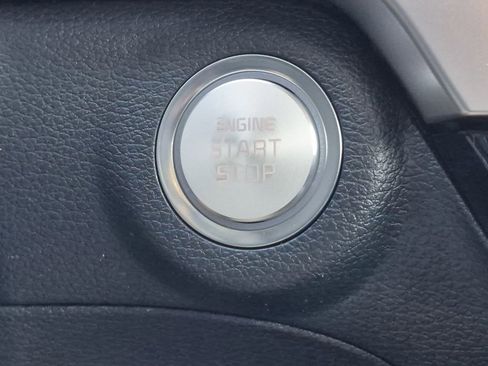 New 2025 Kia Telluride S image 29