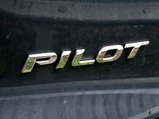 Used 2017 Honda Pilot Elite image 30