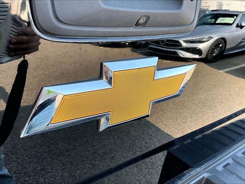 Used 2018 Chevrolet Silverado 1500 Custom w/ Trailering Package AWD/4WD image 29