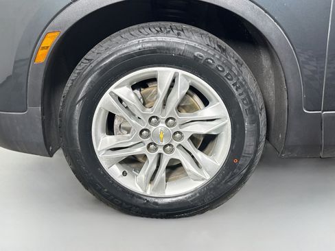 Used 2020 Chevrolet Blazer LT FWD image 38