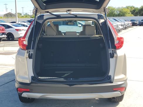 Used 2018 Honda CR-V EX image 9